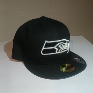 Black Seahawks Fitted Cap